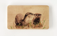 COUNTRY CREATION WOODEN CHOPPING BOARD OTTER TALES