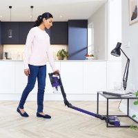 SHARK ANTI HAIR WRAP WITH PET TOOL CORDLESS VACUUM CLEANER - PURPLE IZ202UKT 